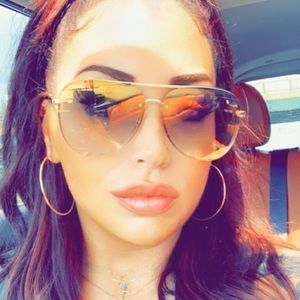 Meet your Posher, Britney